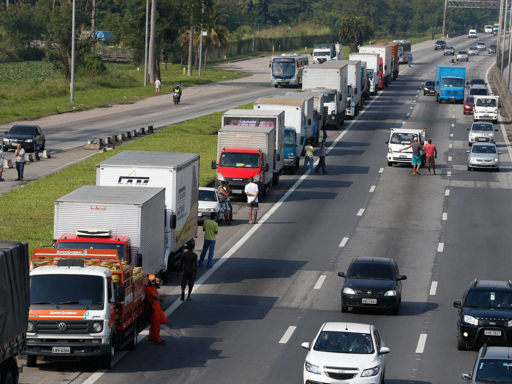 ENTENDA: STF derruba dispositivos relativos a jornada e descanso de caminhoneiros